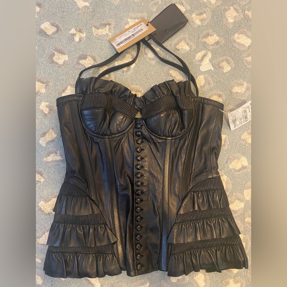 ⭐️ NWT 100% Leather Corset